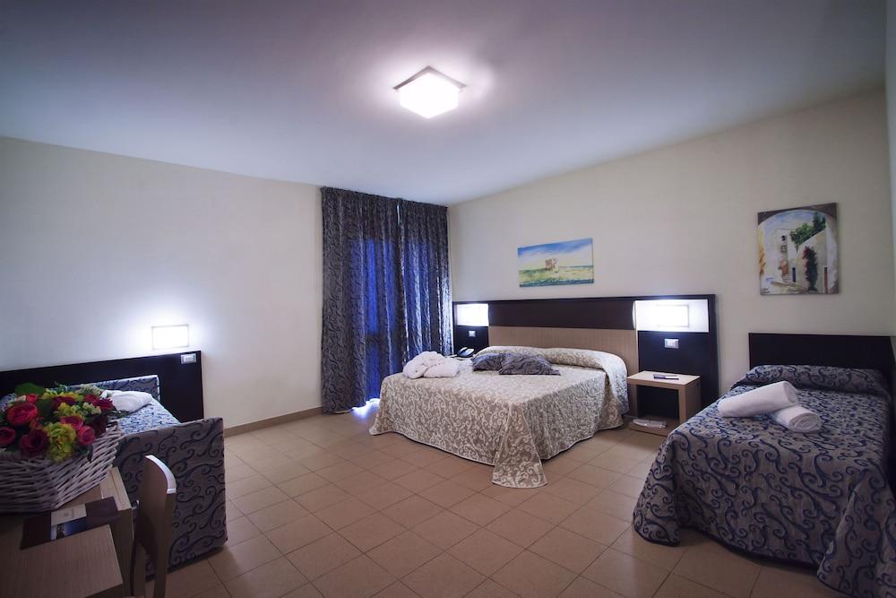 Riva Marina Resort - Cdshotels Carovigno Exteriér fotografie